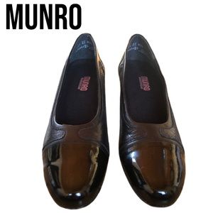Munro Pumps Heels 10.5 narrow